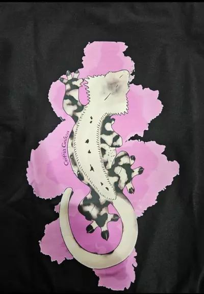 plant/Large Visual Axanthic Lilly white Tee Shirt-0-thumbnail