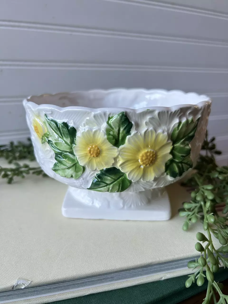 plant/vintage Rubens Originals ceramic pedestal planter-0