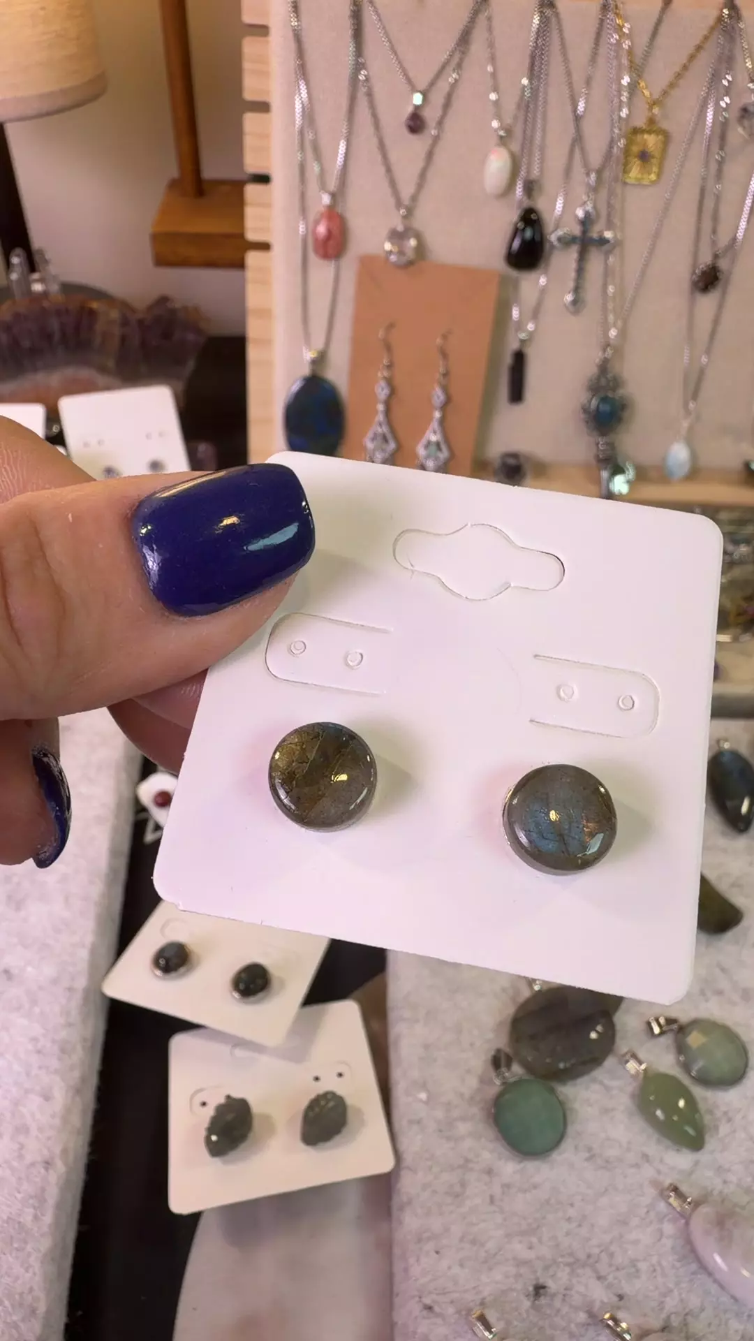 plant/lab earrings-0