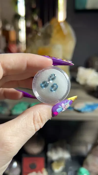 plant/Blue Topaz Ovals-0-thumbnail