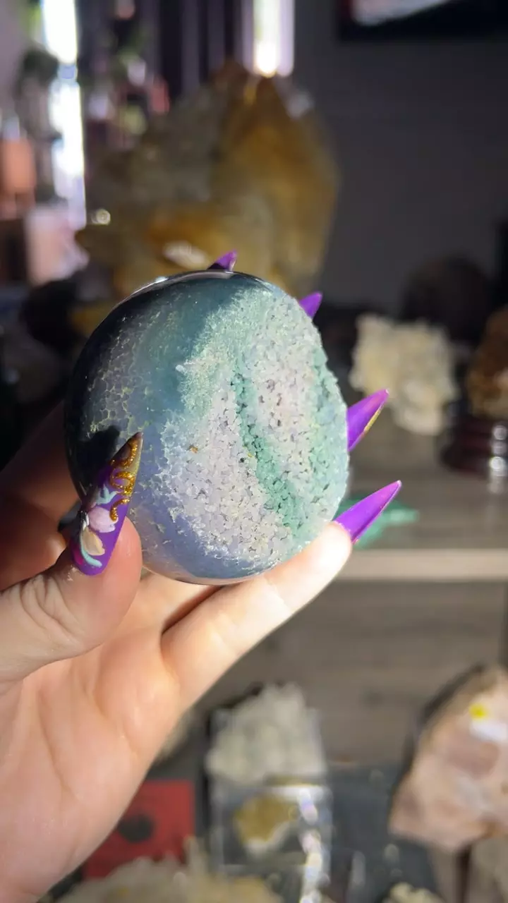 plant/Grape Agate Sphere-0