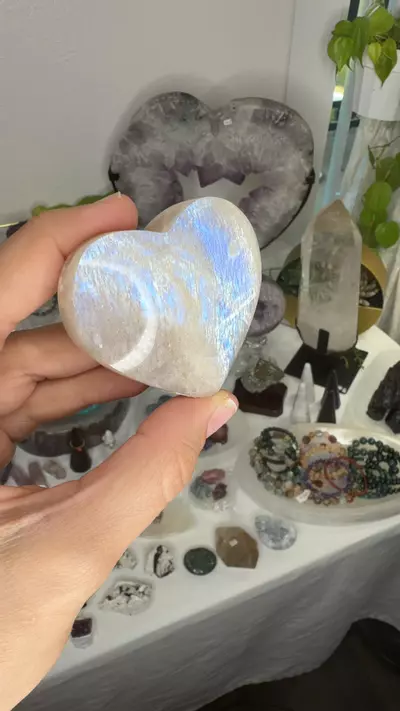 plant/blue flash moonstone heart 36C-0-thumbnail