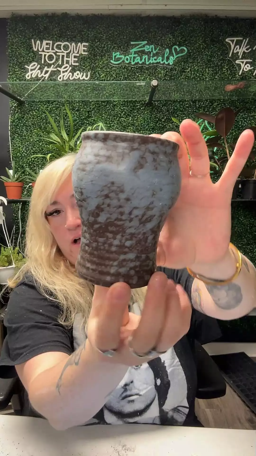 plant/ribbed tall pot-0