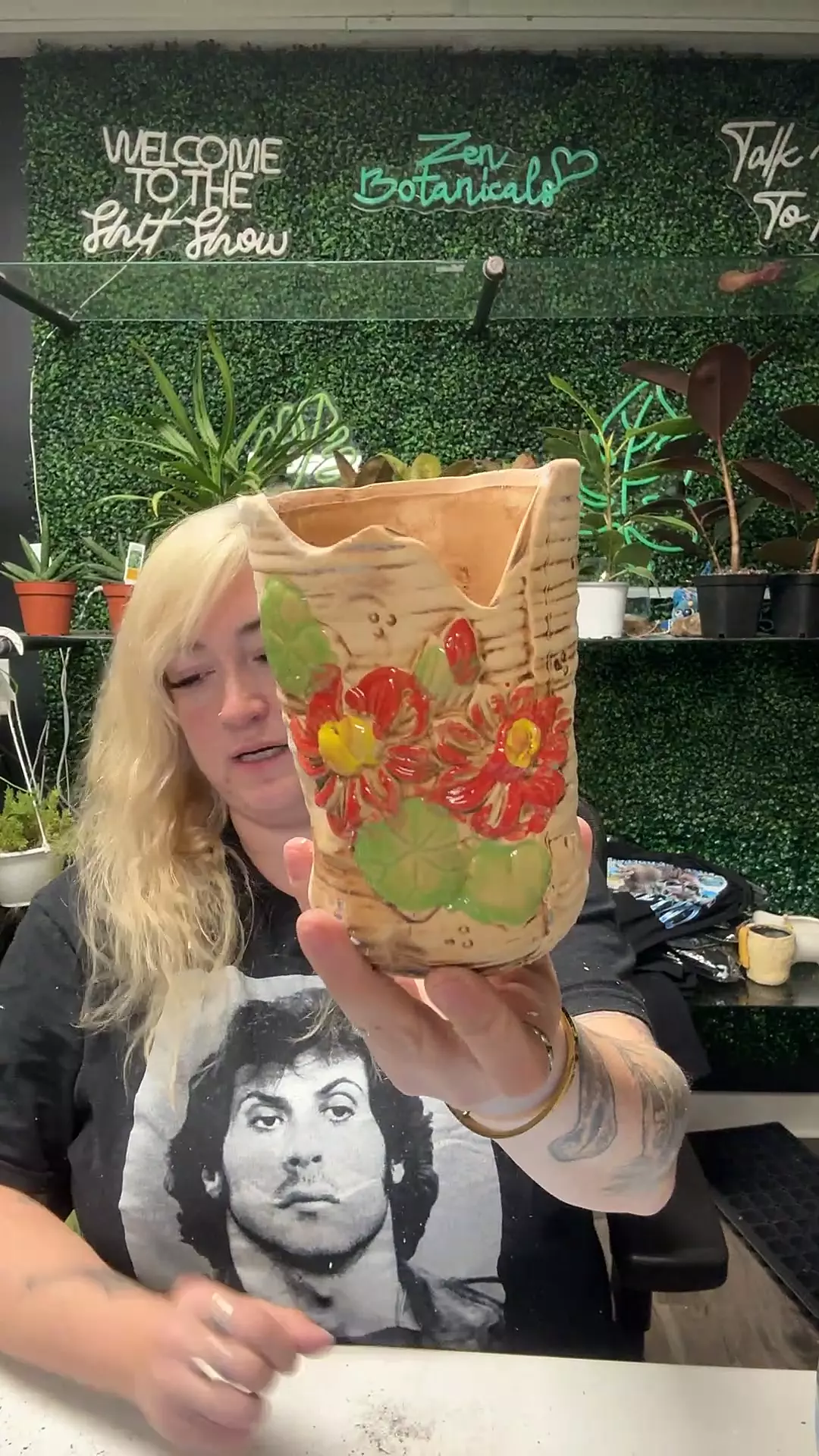 plant/red flower pot-0