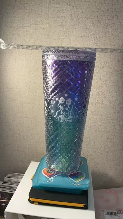 plant/Tumbler with straw-0-thumbnail