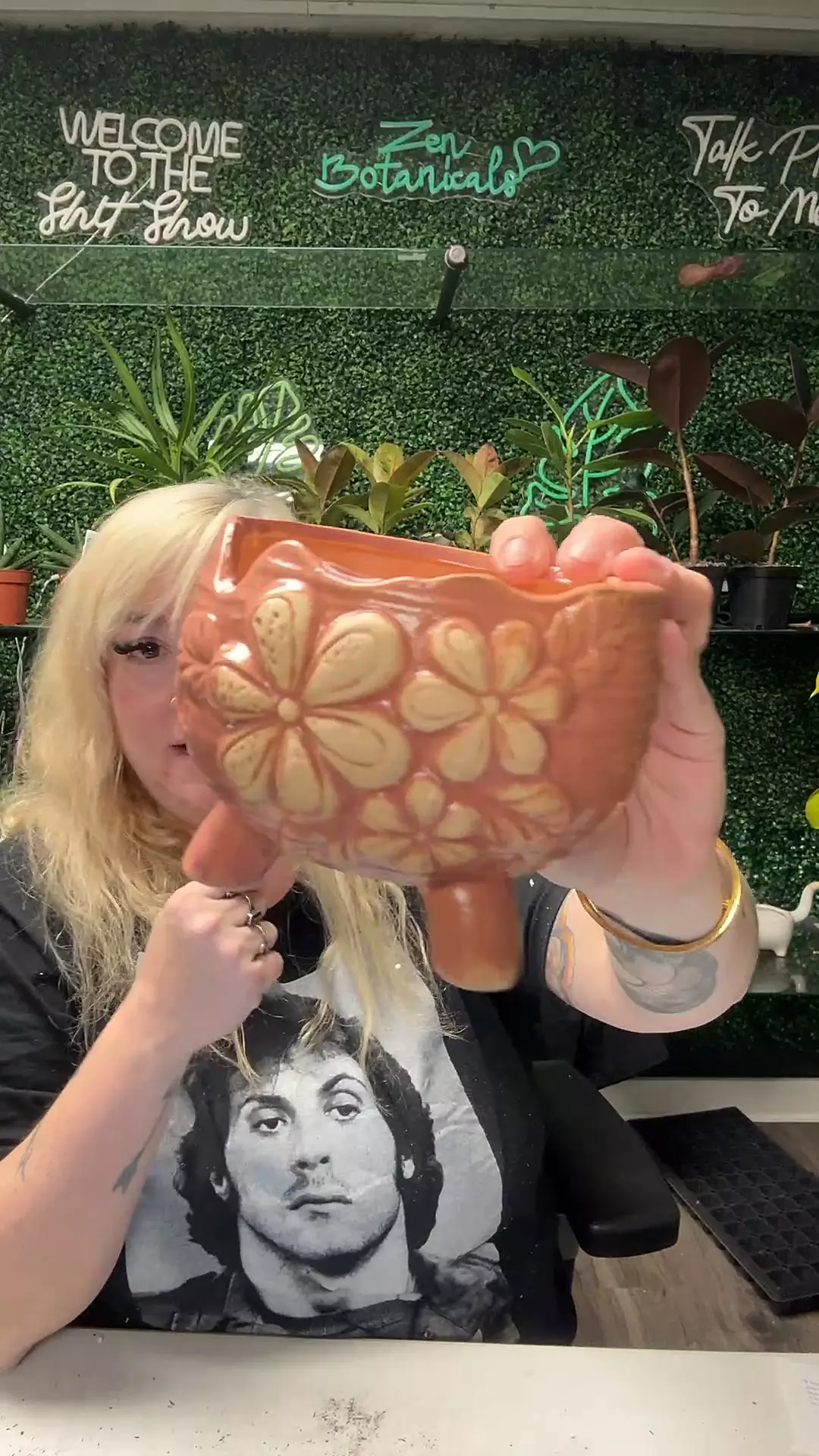 plant/pink footed floral pot-0