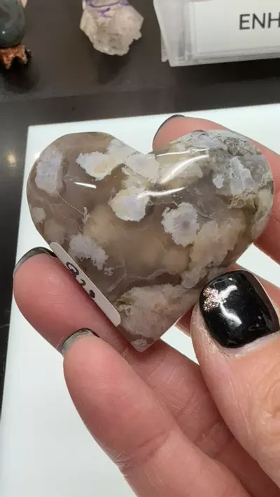 plant/BLACK FLOWER AGATE HEART-0-thumbnail