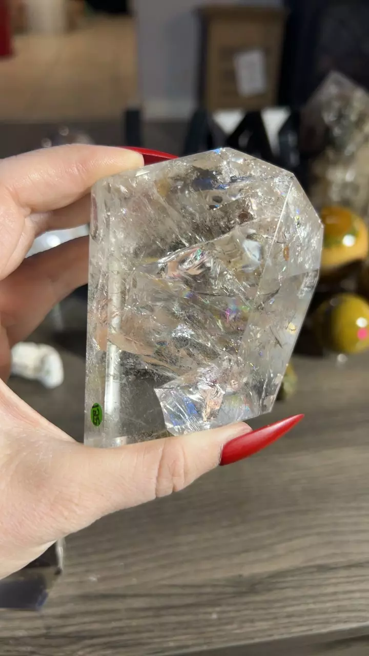 plant/Brazilian quartz-0