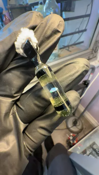 plant/Matt W opal UV pendant-0-thumbnail