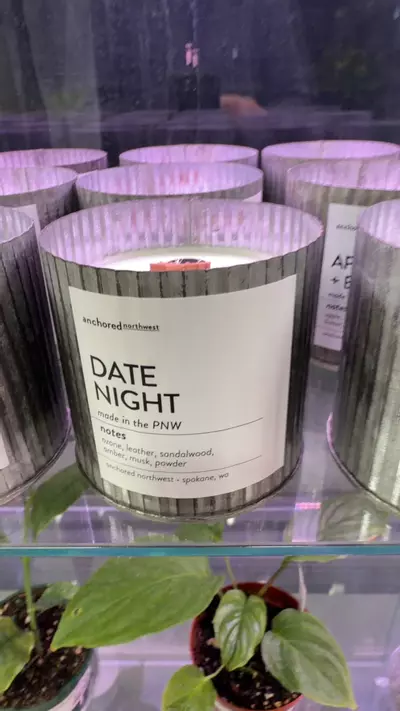 plant/Date Night candle-0-thumbnail
