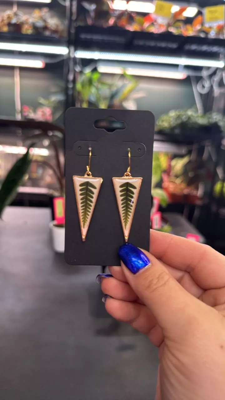 plant/Earrings 001-0