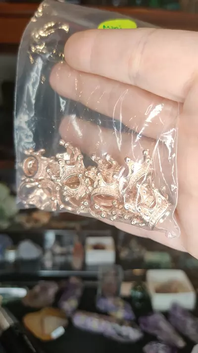 plant/Rose Gold Mini Crown-0-thumbnail