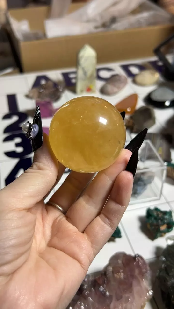 plant/Honey Calcite Sphere-0
