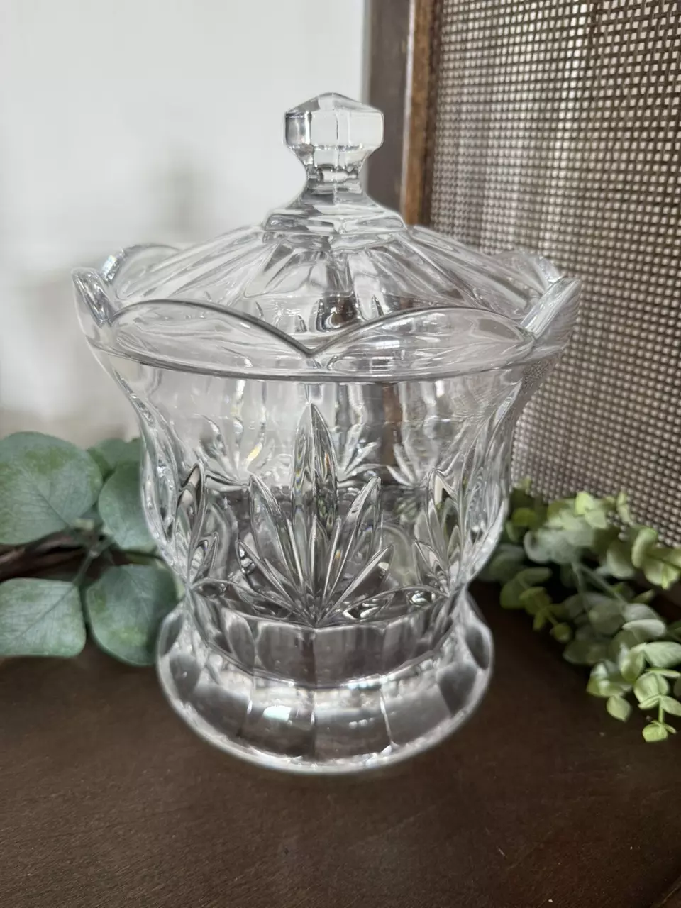 plant/Royal Limited 24% Lead Crystal Tulip Biscuit Jar-0