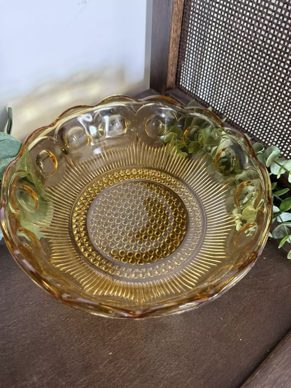 plant/Bartlett Collins “Manhattan” Amber serving bowl-1
