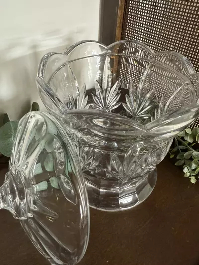 plant/Royal Limited 24% Lead Crystal Tulip Biscuit Jar-3-thumbnail