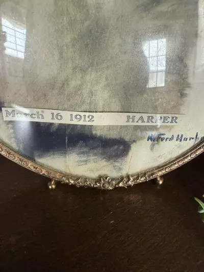 plant/Antique ornate oval frame-2-thumbnail