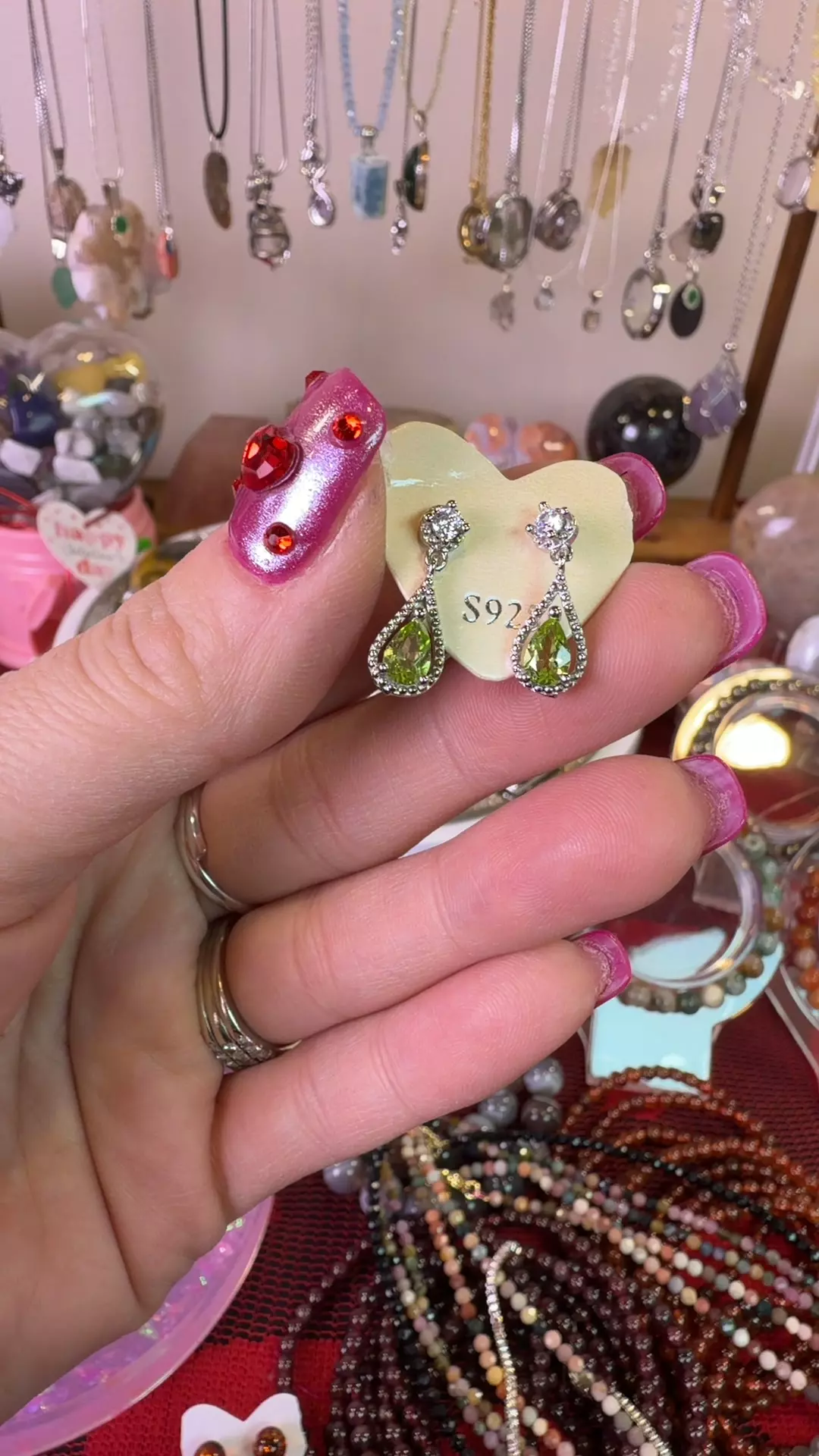 plant/peridot dangle earrings-0