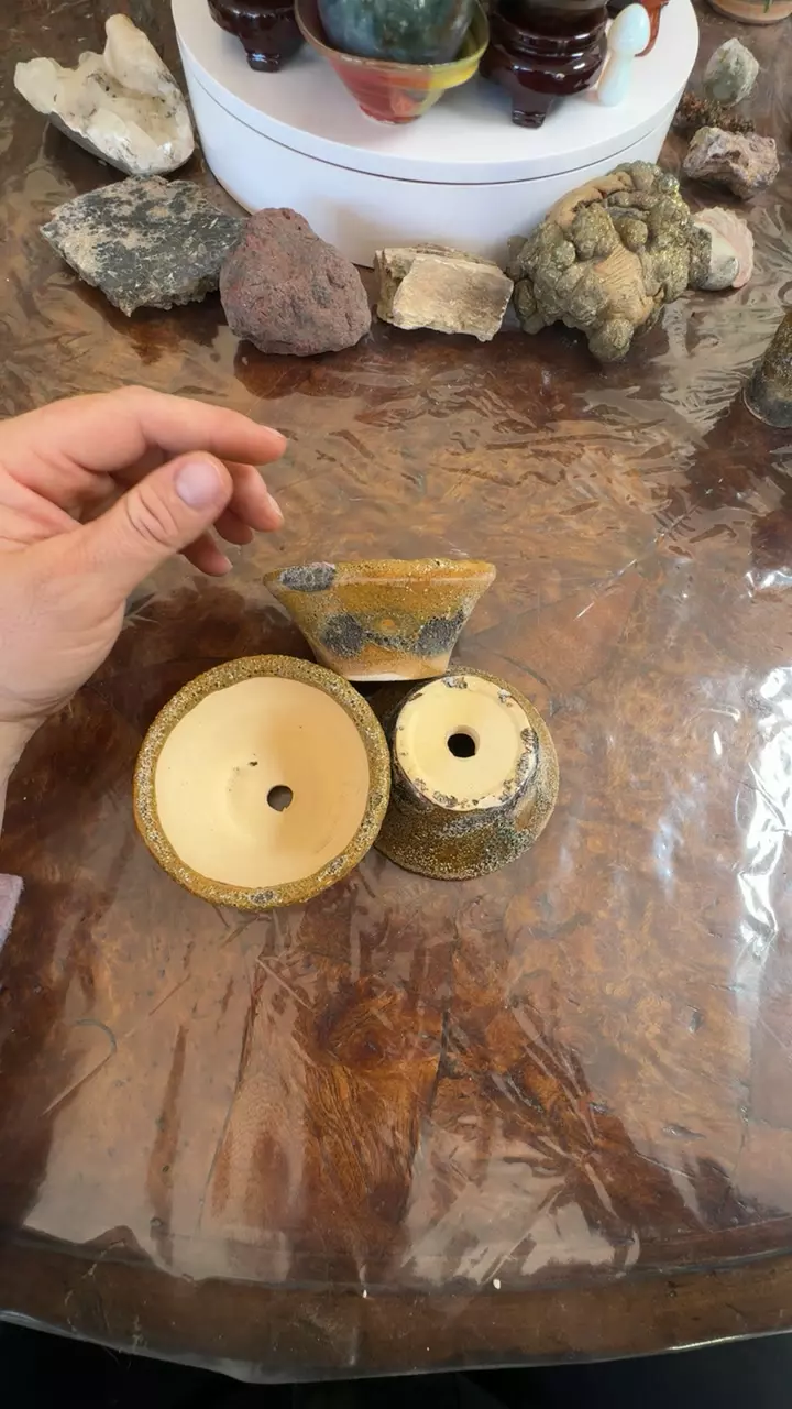 plant/3.5” diameter 2” depth taper salt glaze-0