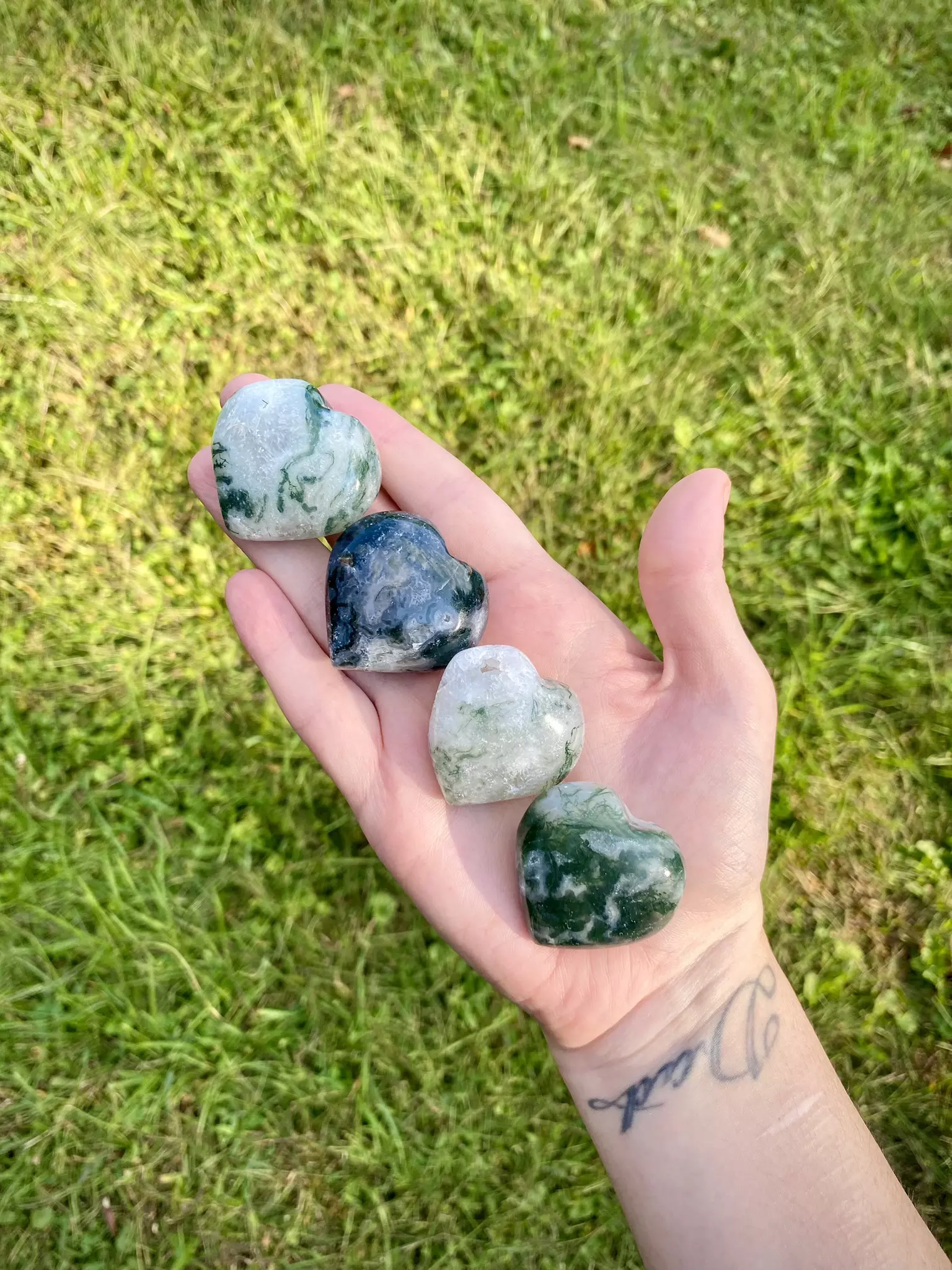 plant/Moss agate heart carving (random pick)-0