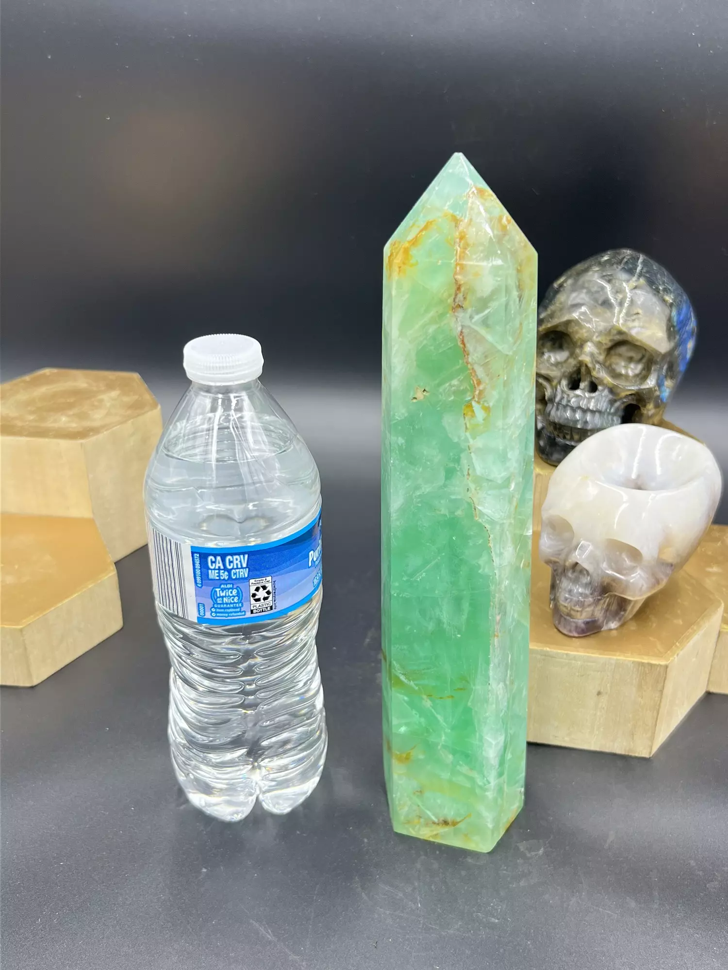 plant/Green flourite XL tower -0