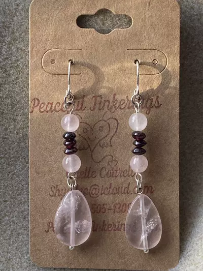 plant/Rose Quartz with Garnet Earrings-0-thumbnail