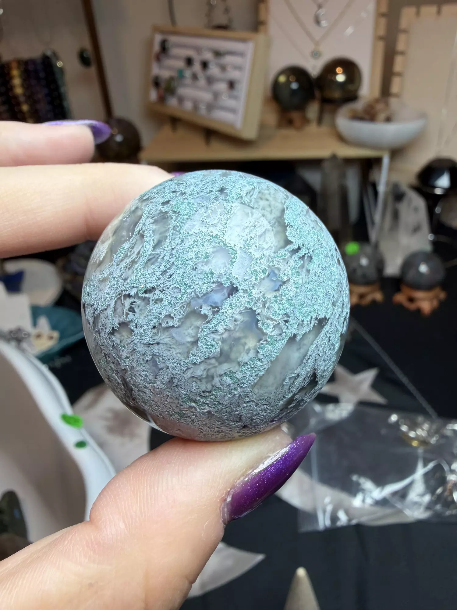 plant/moss agate sphere-0