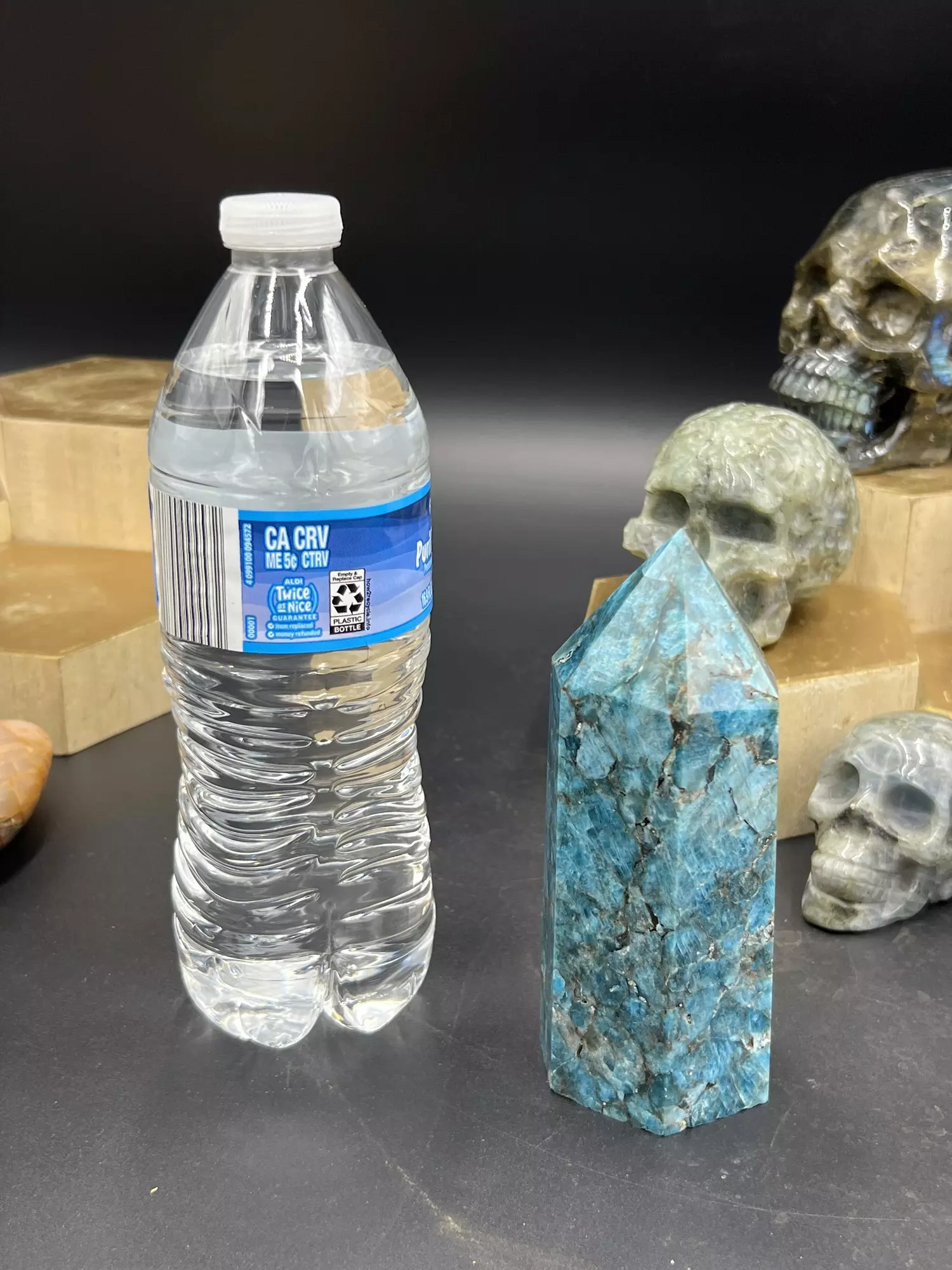 plant/Blue apatite large tower -0
