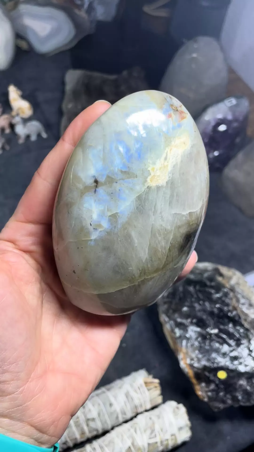 plant/Green moonstone (blue flash) freeform-0