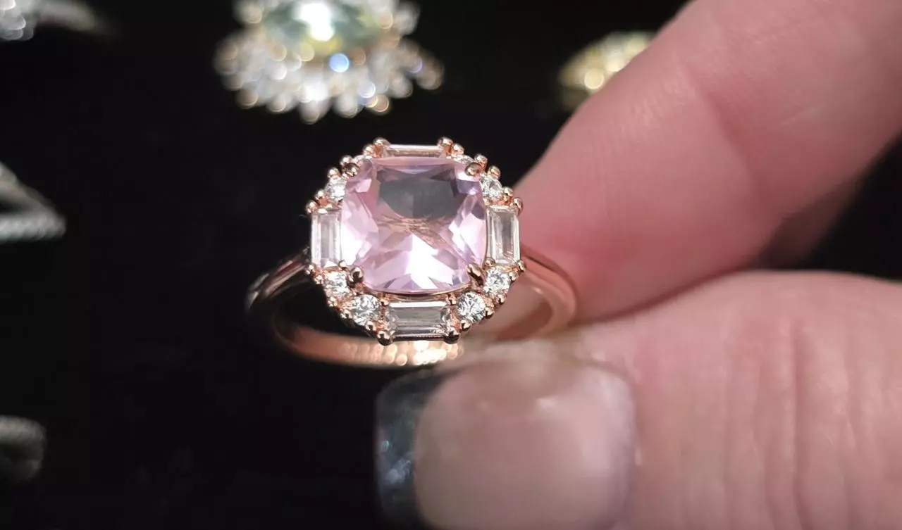 plant/BP RGP Lab Pink Sapphire w/Cz's-0