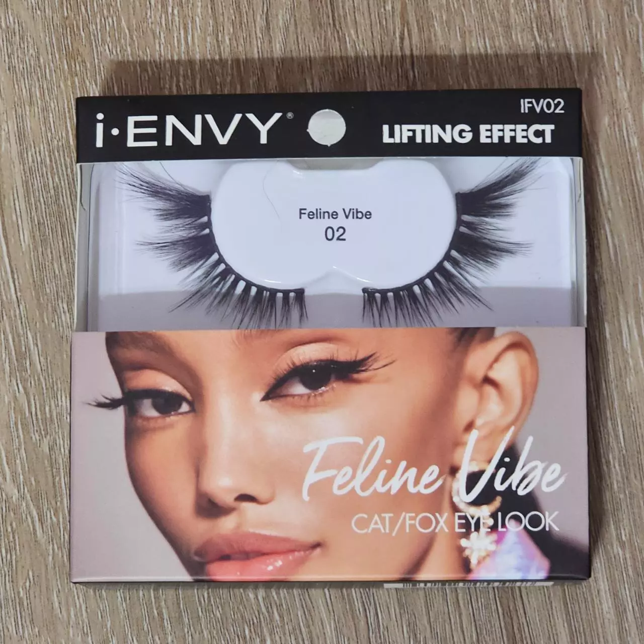 plant/i-ENVY - False Eyelashes Lifting Effect in Feline Vibe-0