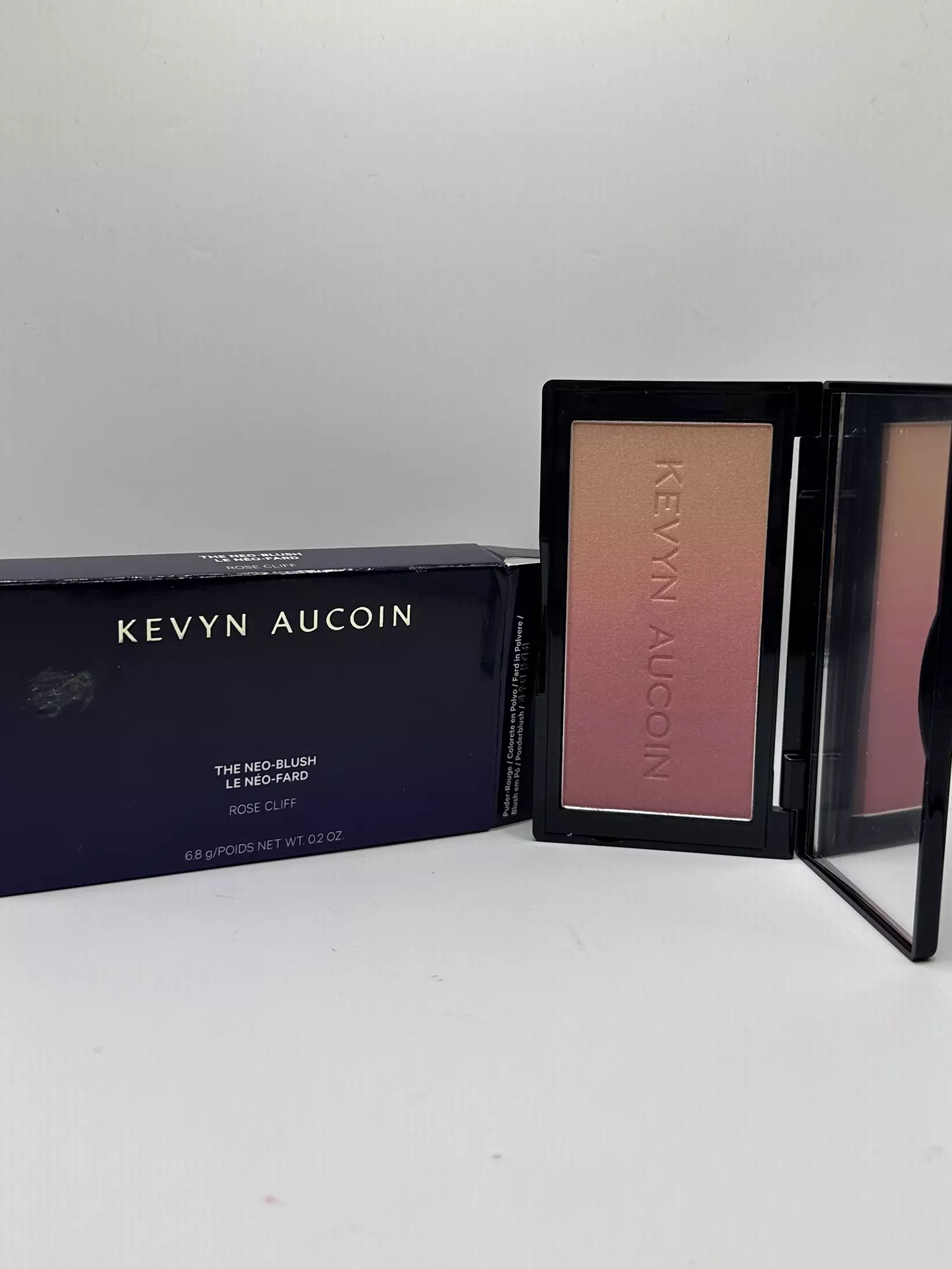 plant/Kevyn Aucoin Neo blush Rose Cliff retail 40.00-0