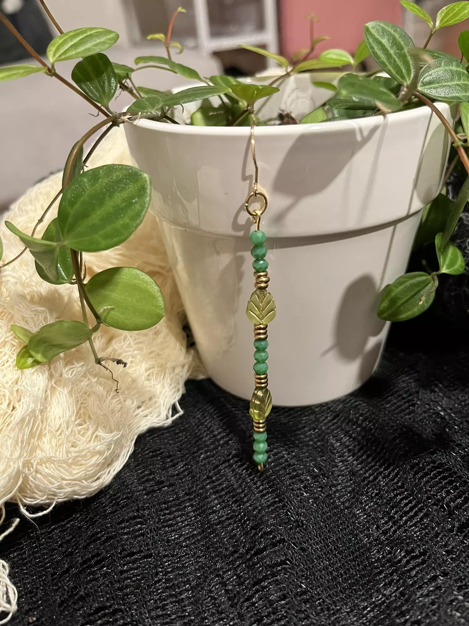 plant/Light green leaf pot charm-0