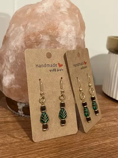 plant/Gold leaf earrings-0-thumbnail