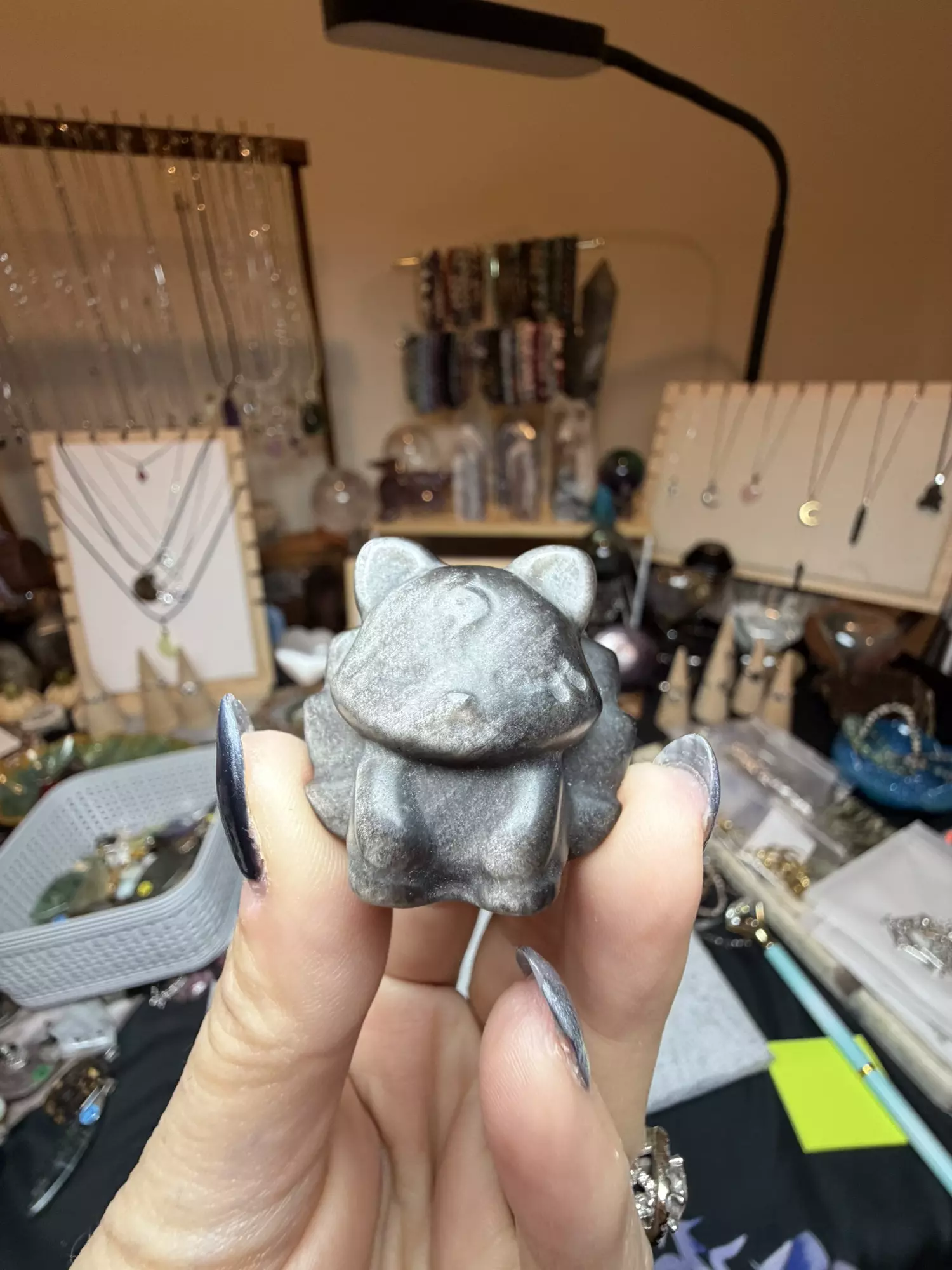 plant/silver sheen obsidian 9 tail fox-0