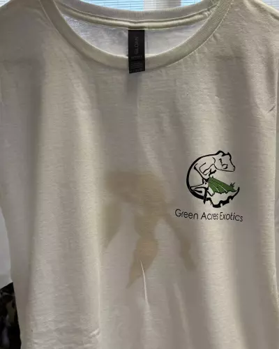 plant/White or Black Green Acres Exotics T shirt with Uroplatus Phantasticus on back-0-thumbnail