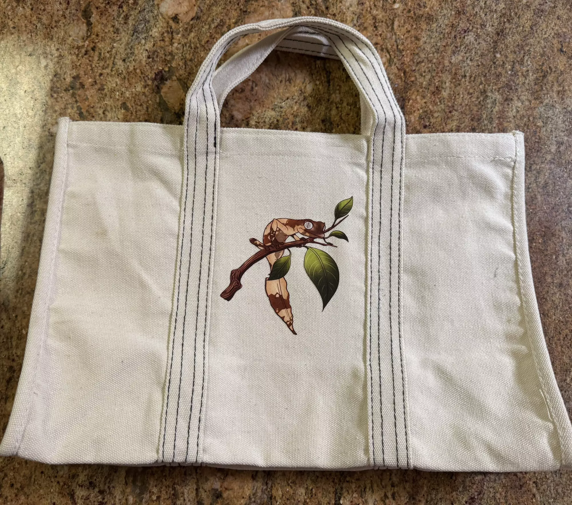 plant/Uroplatus Phantasticus Canvas Tote-0