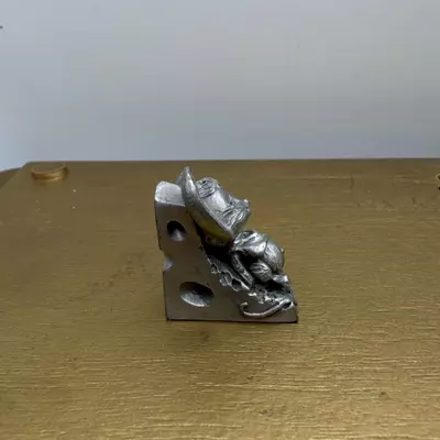 plant/Vintage 1983 Hudson Fine Pewter for Hallmark Mouse on Cheese Figurine-2-thumbnail