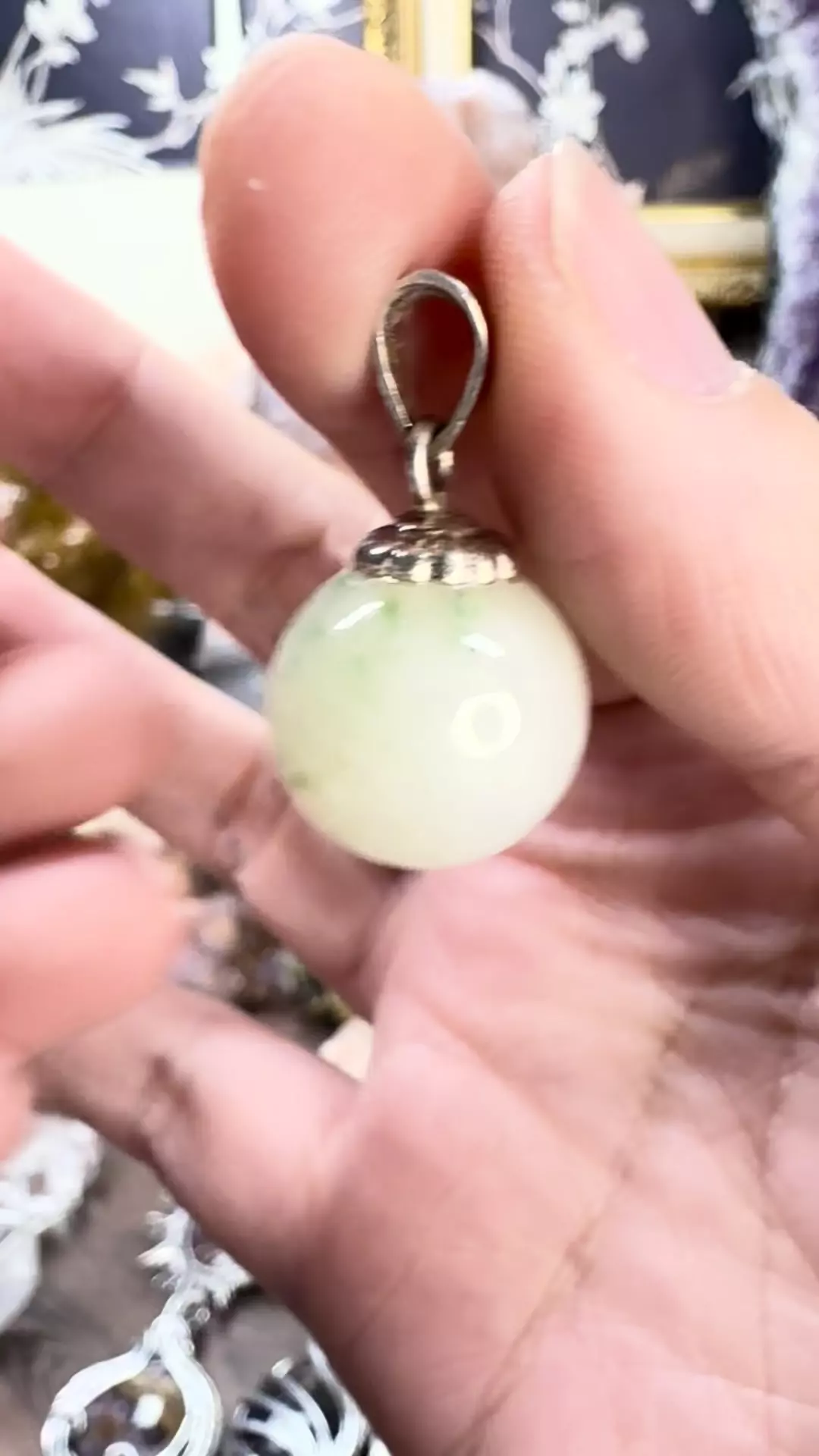 plant/$10| Green Jade Pendant #2-1