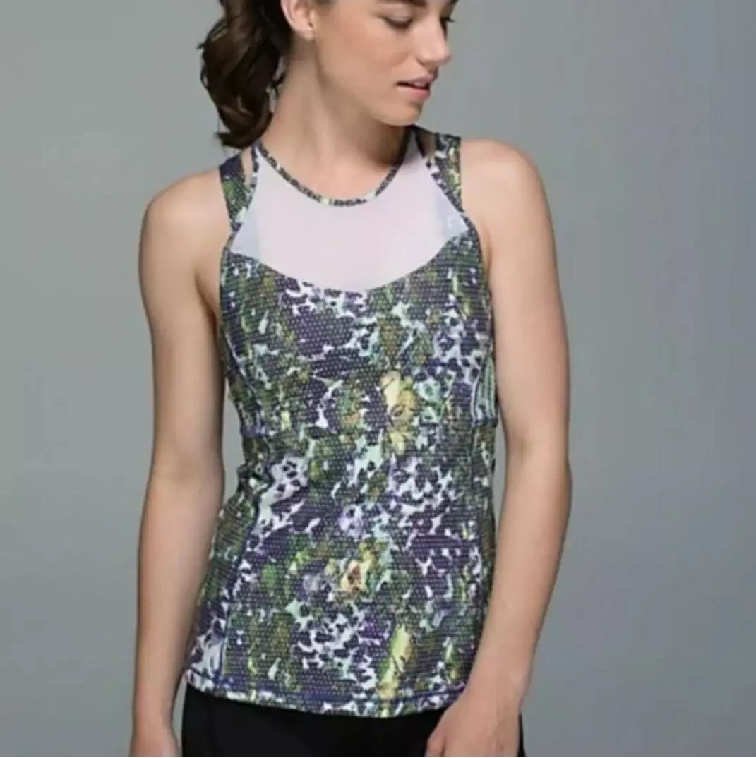 plant/⭐️NEW⭐️ Lululemon- Size 8, Running in the City Tank-0