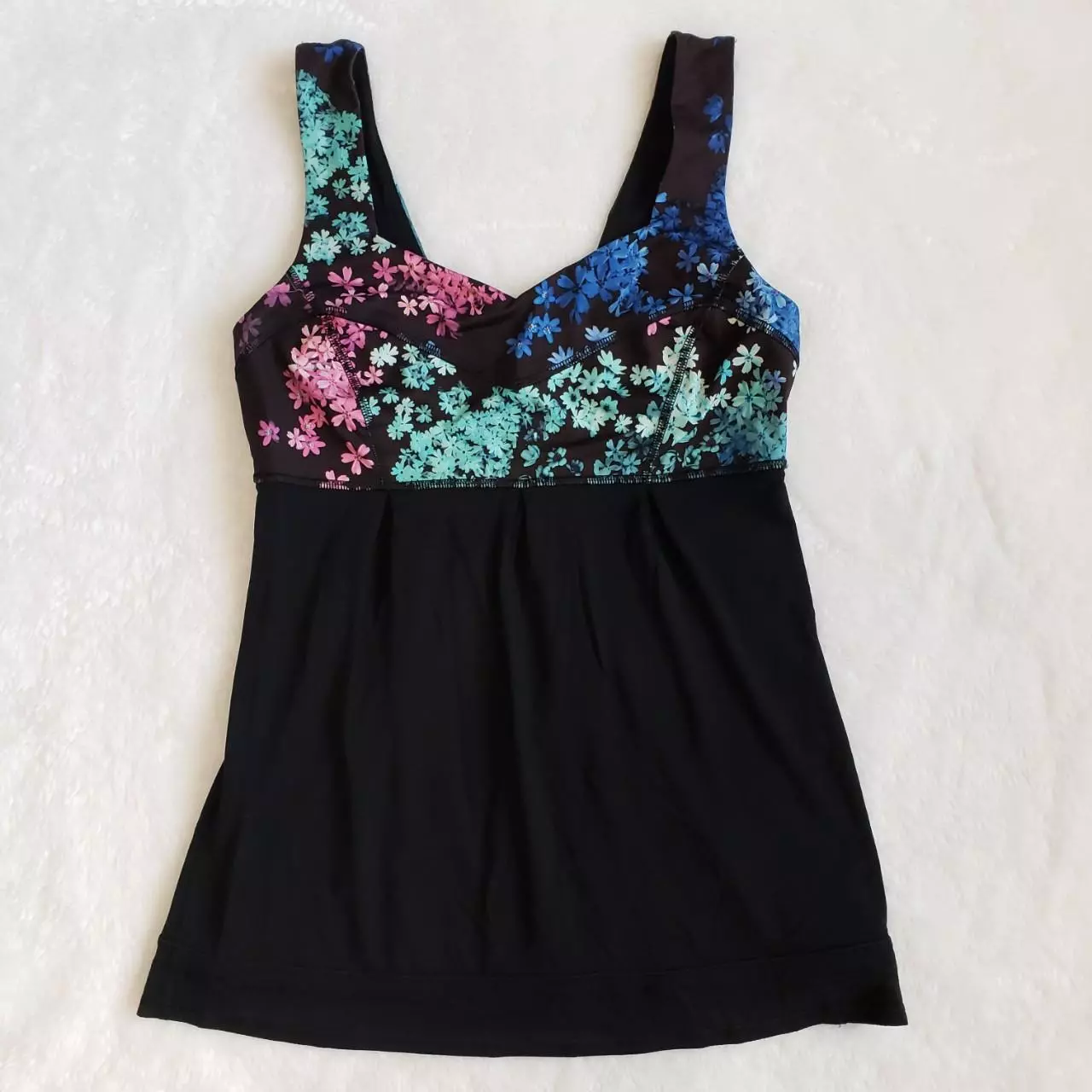 plant/Lululemon - Size 6, Tame Me Tank Petal Pop Multi-1