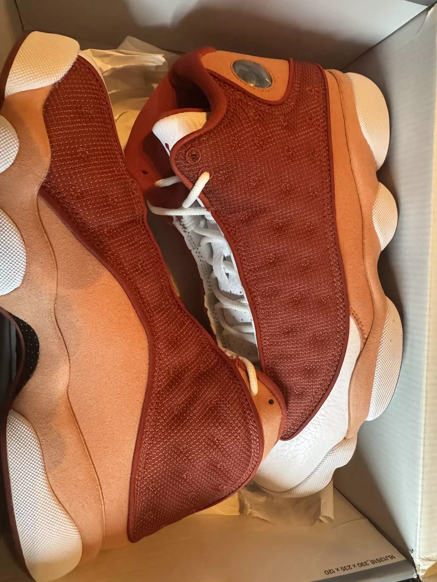 plant/Jordan 13 Dune Red Size 9-0