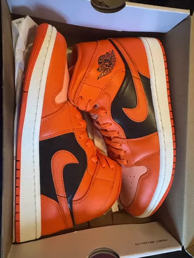 plant/Jordan 1 “Crimson Bliss” Size 10.5W-0-thumbnail