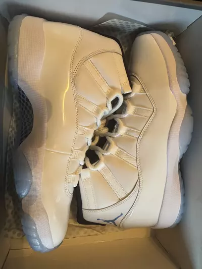 plant/Jordan 11 Legend Blue Size 11-0-thumbnail
