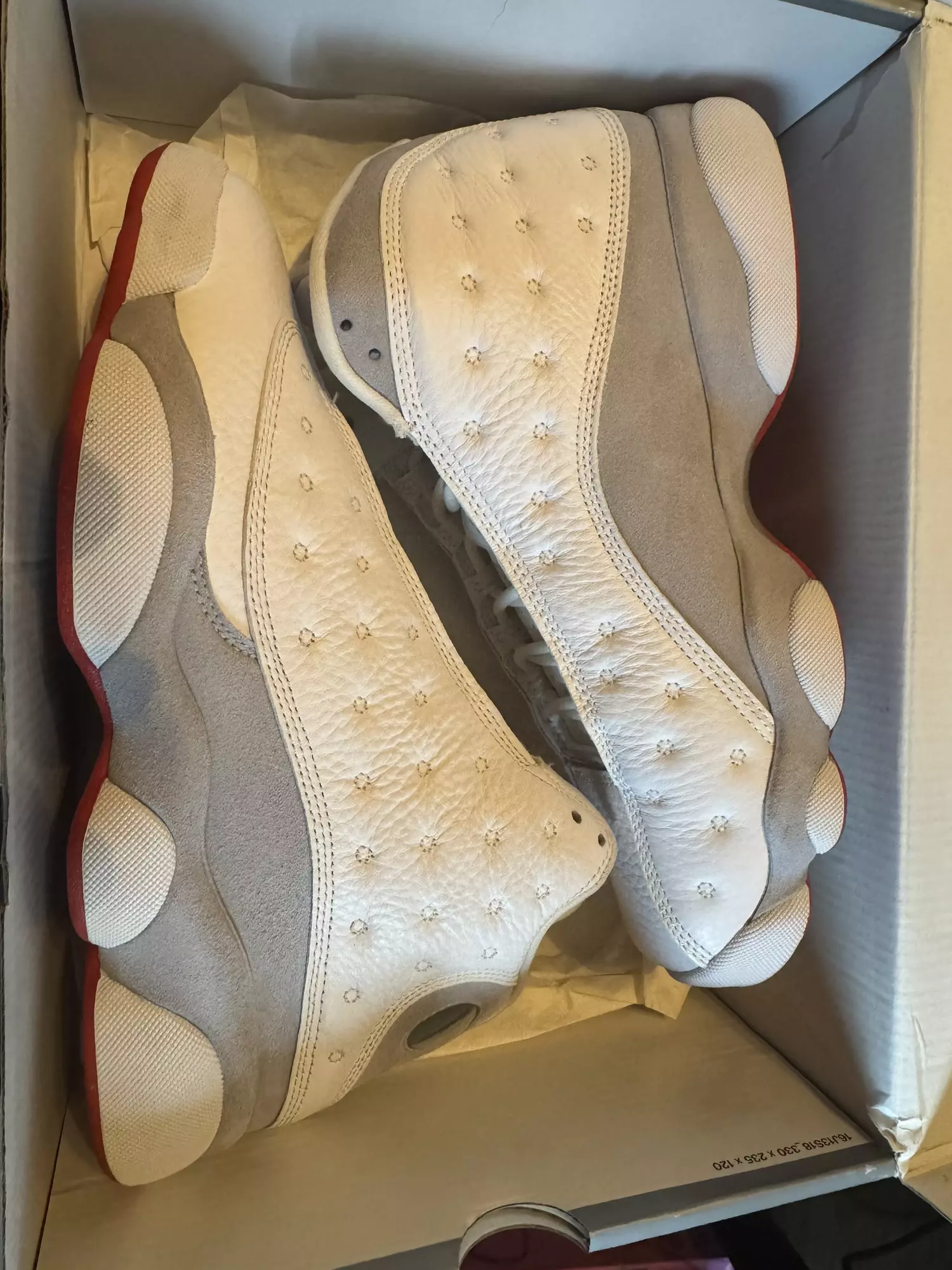 plant/Jordan 13 “Wolf Grey” Size 9-0