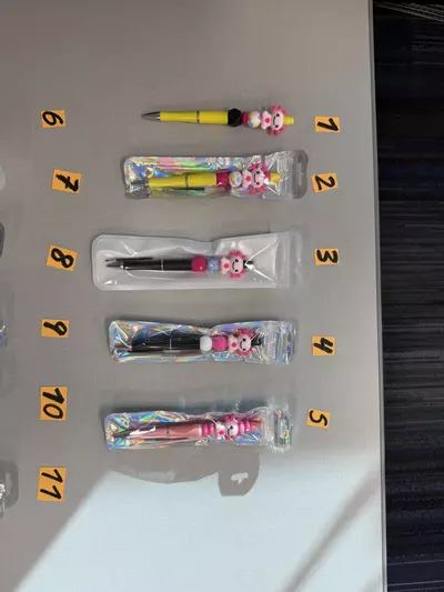 plant/Axolotl Twist Pen-1-thumbnail