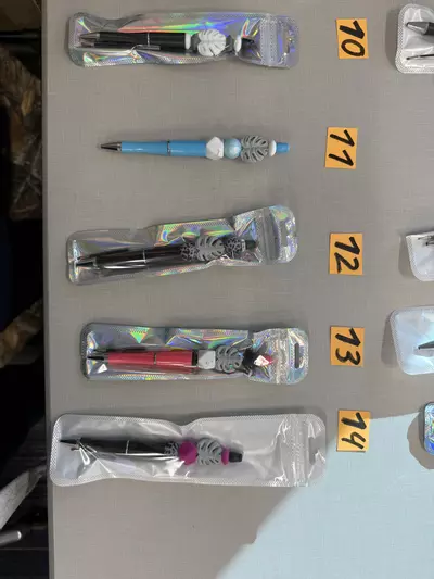 plant/Plant Twist Pen (Pt. 1)-4-thumbnail