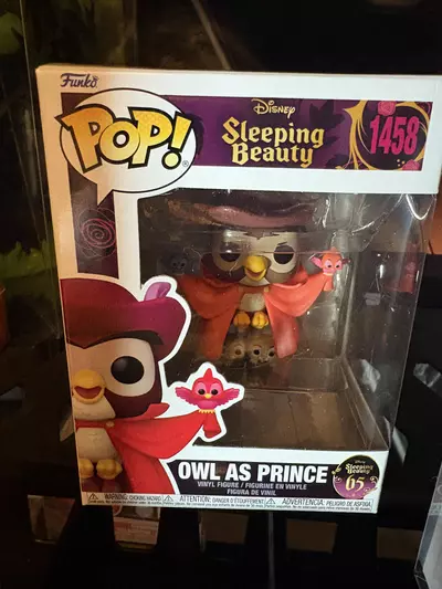plant/Owl as prince sleeping beauty Disney funko-0-thumbnail