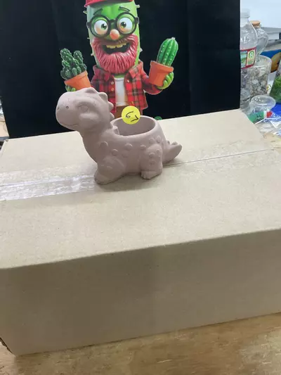 plant/67 brown Dino-0-thumbnail