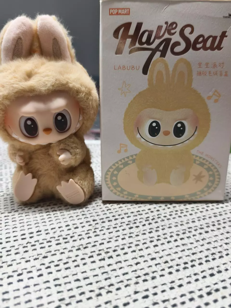 plant/BABA-AUTHENTIC POP MART LABUBU The Monsters Have A Seat -0